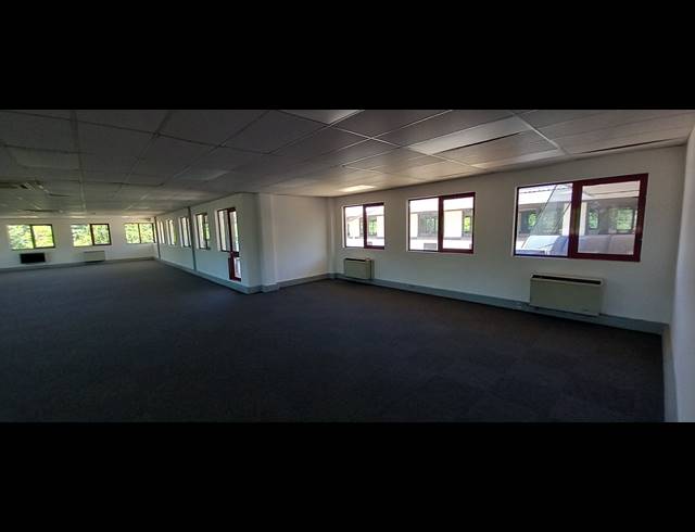 279M² OFFICE TO LET IN EDENBURG